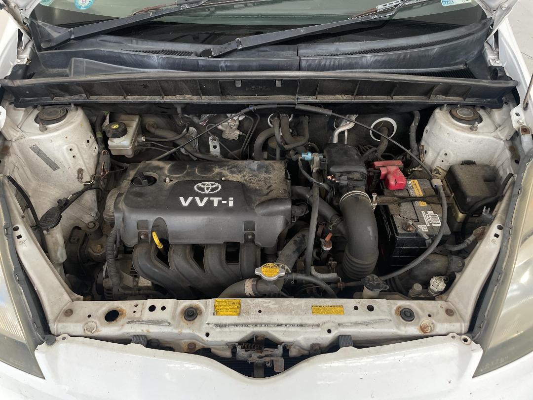 Photo '13' of Toyota Funcargo Photo '13' of Toyota Funcargo