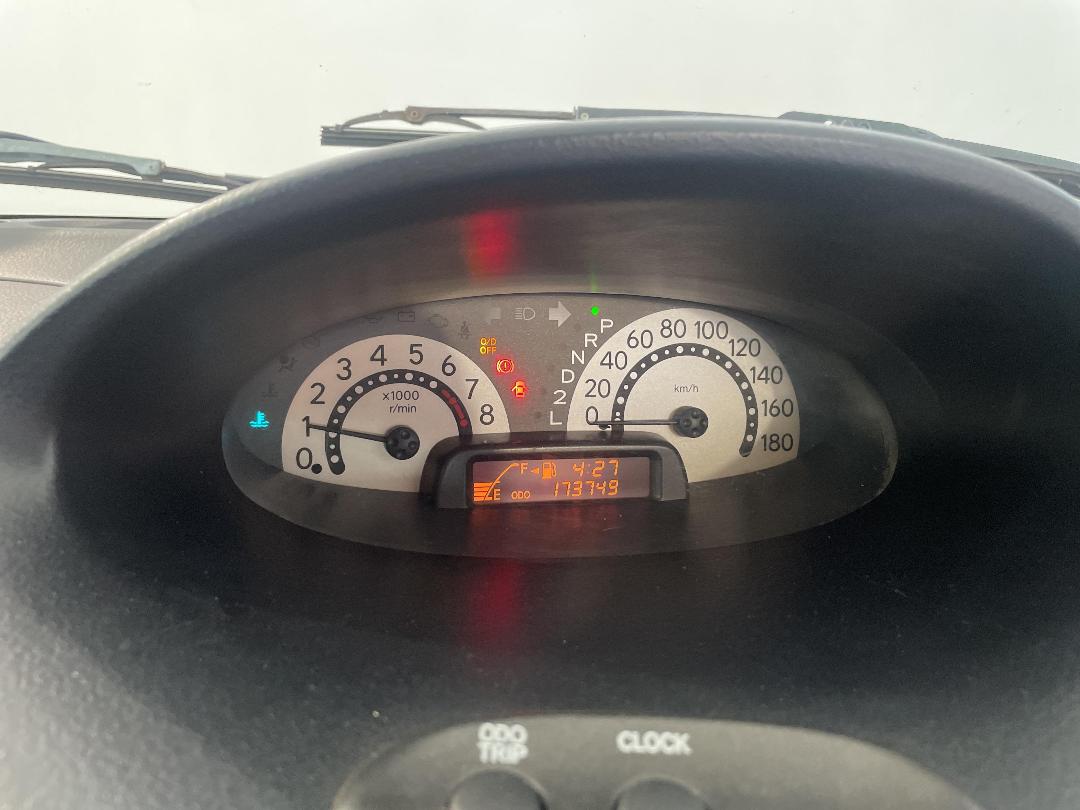 Photo '21' of Toyota Funcargo Photo '21' of Toyota Funcargo