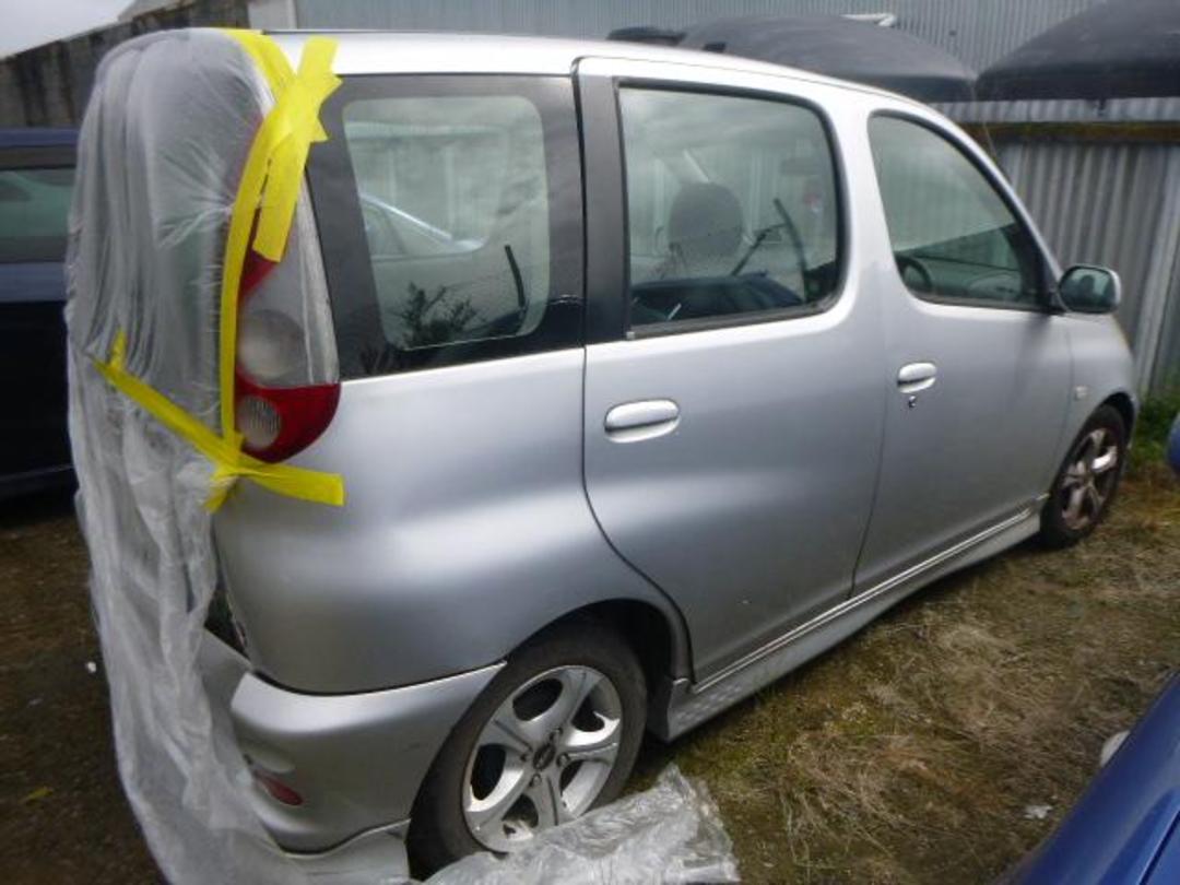 Photo '6' of Toyota Funcargo