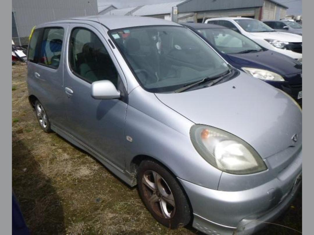 Photo '2' of Toyota Funcargo