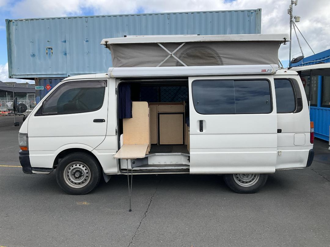 Photo '8' of Toyota Hiace DX Motorhome Photo '8' of Toyota Hiace DX Motorhome