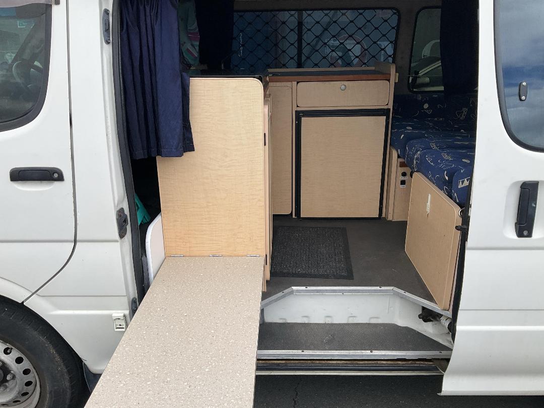 Photo '14' of Toyota Hiace DX Motorhome Photo '14' of Toyota Hiace DX Motorhome