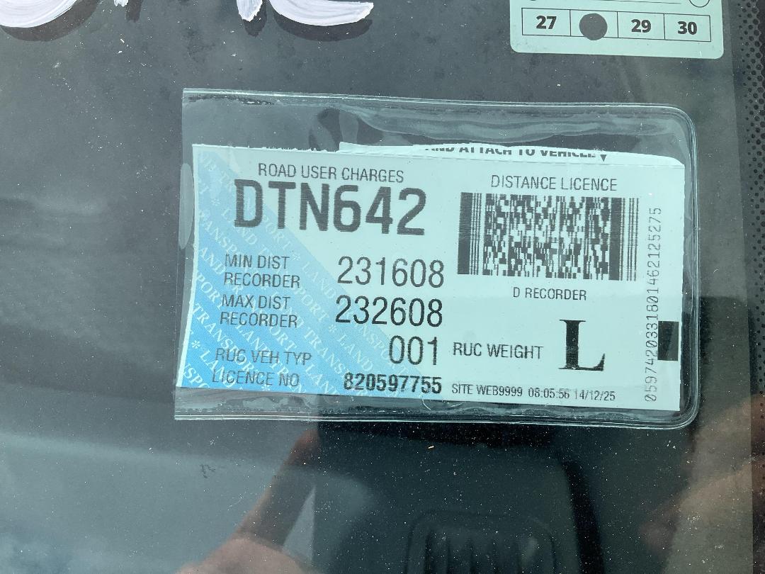 Photo '27' of Toyota Hiace DX Motorhome Photo '27' of Toyota Hiace DX Motorhome