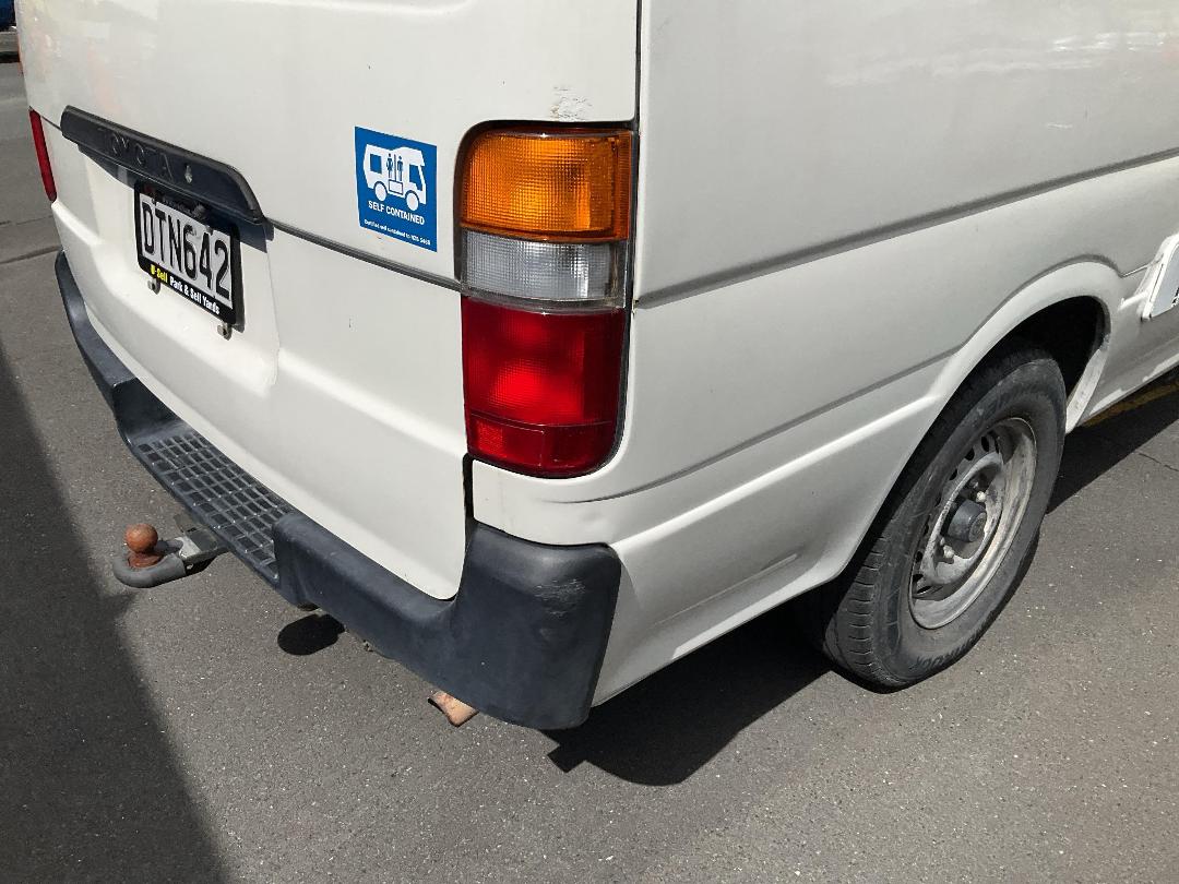 Photo '32' of Toyota Hiace DX Motorhome Photo '32' of Toyota Hiace DX Motorhome