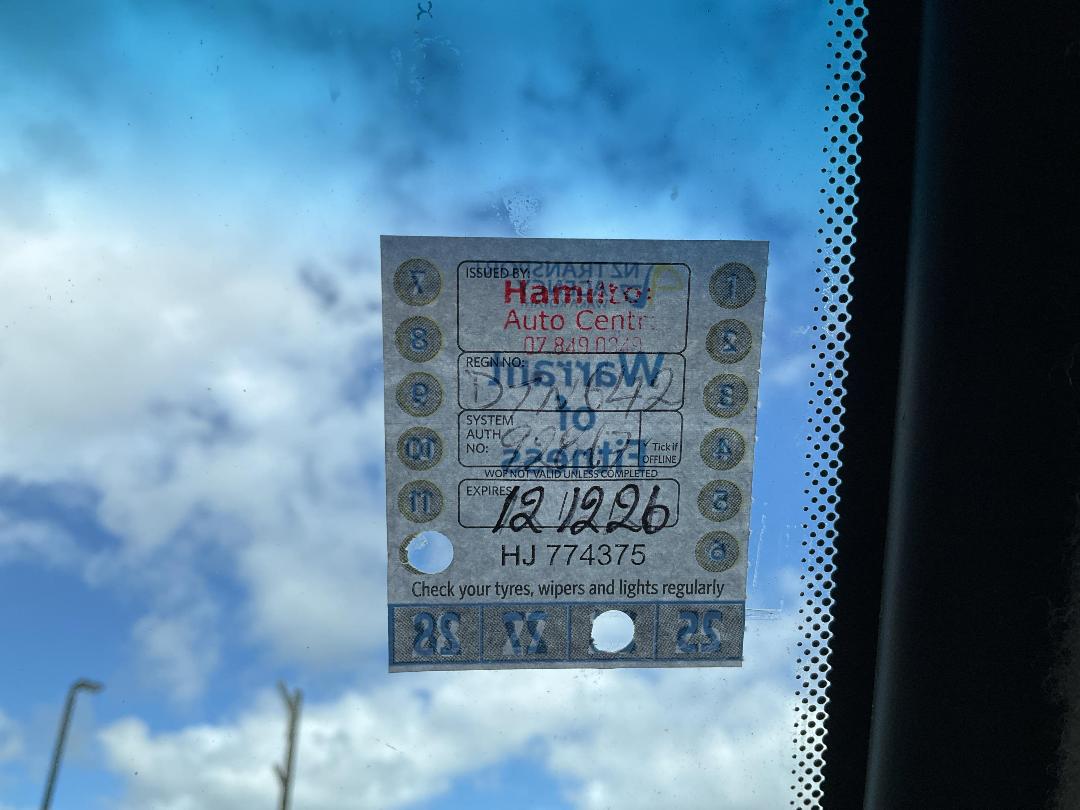 Photo '42' of Toyota Hiace DX Motorhome Photo '42' of Toyota Hiace DX Motorhome