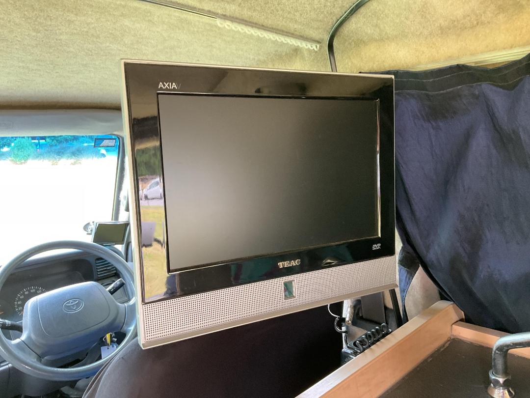 Photo '30' of Toyota Hiace DX Motorhome Photo '30' of Toyota Hiace DX Motorhome