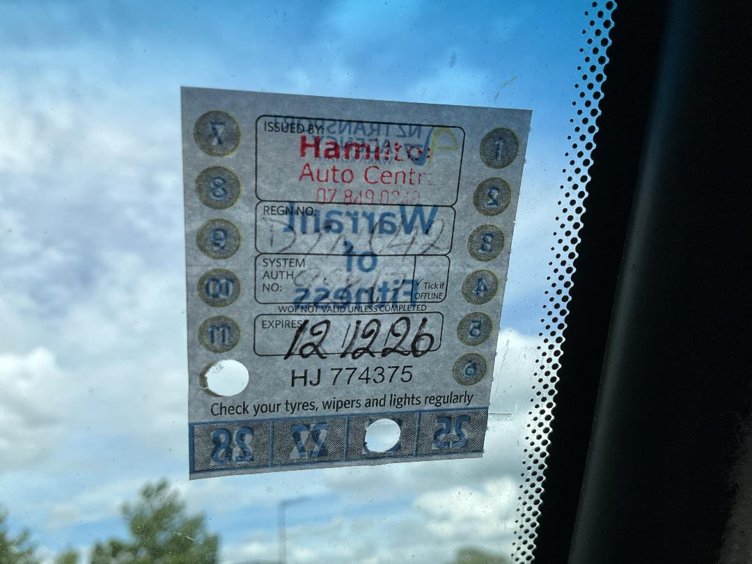 Photo '47' of Toyota Hiace DX Motorhome Photo '47' of Toyota Hiace DX Motorhome