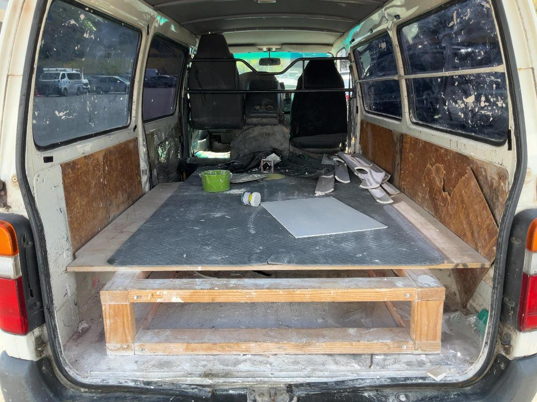 Photo '18' of Toyota Hiace