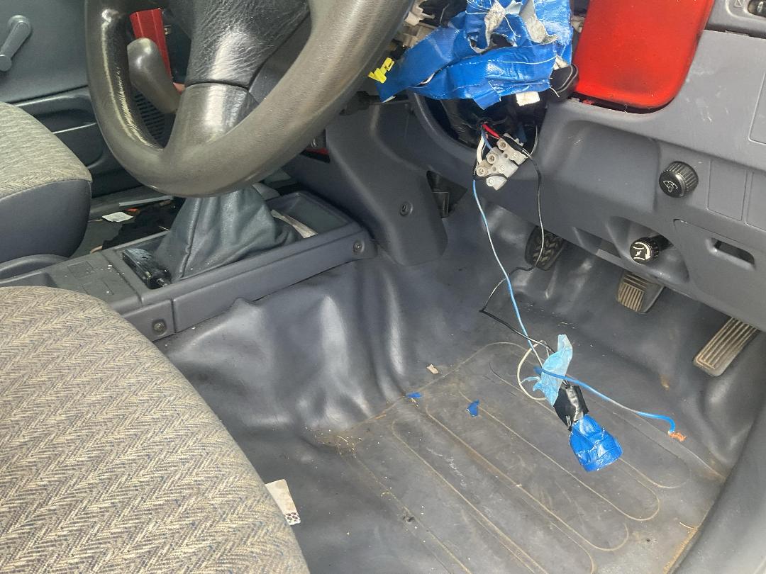 Photo '9' of Toyota Hilux D/C Photo '9' of Toyota Hilux D/C