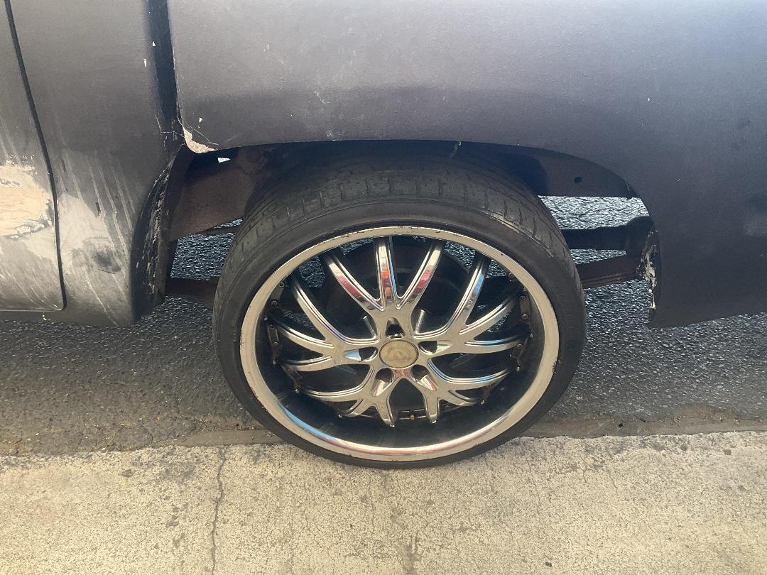 Photo '20' of Toyota Hilux D/C Photo '20' of Toyota Hilux D/C