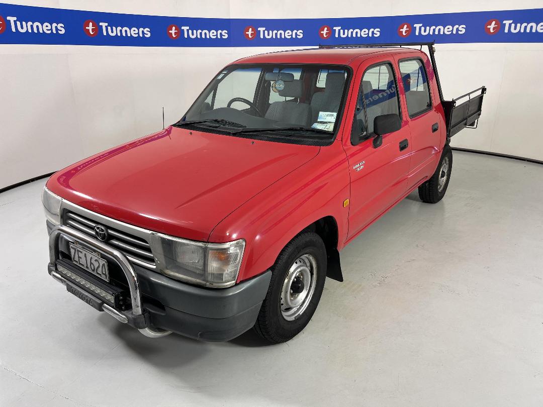 Photo '4' of Toyota Hilux Photo '4' of Toyota Hilux