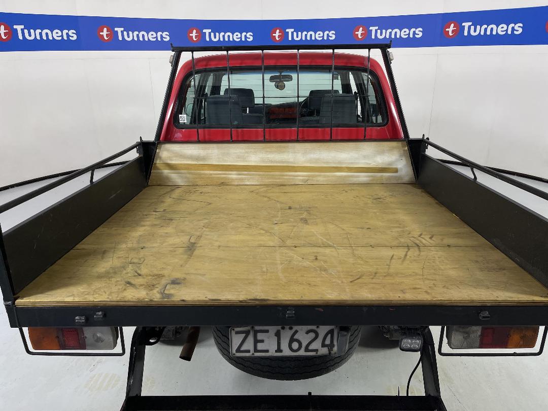 Photo '14' of Toyota Hilux Photo '14' of Toyota Hilux