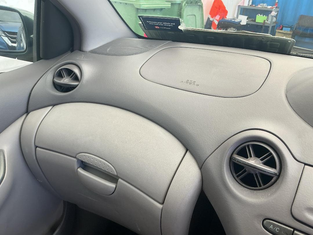 Photo '27' of Toyota Platz Photo '27' of Toyota Platz