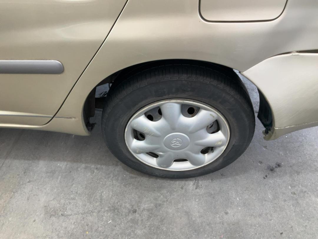 Photo '14' of Toyota Platz