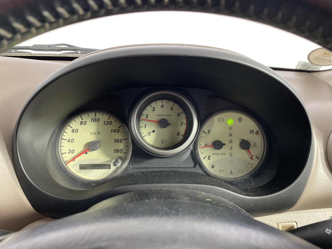 Photo '21' of Toyota Rav4