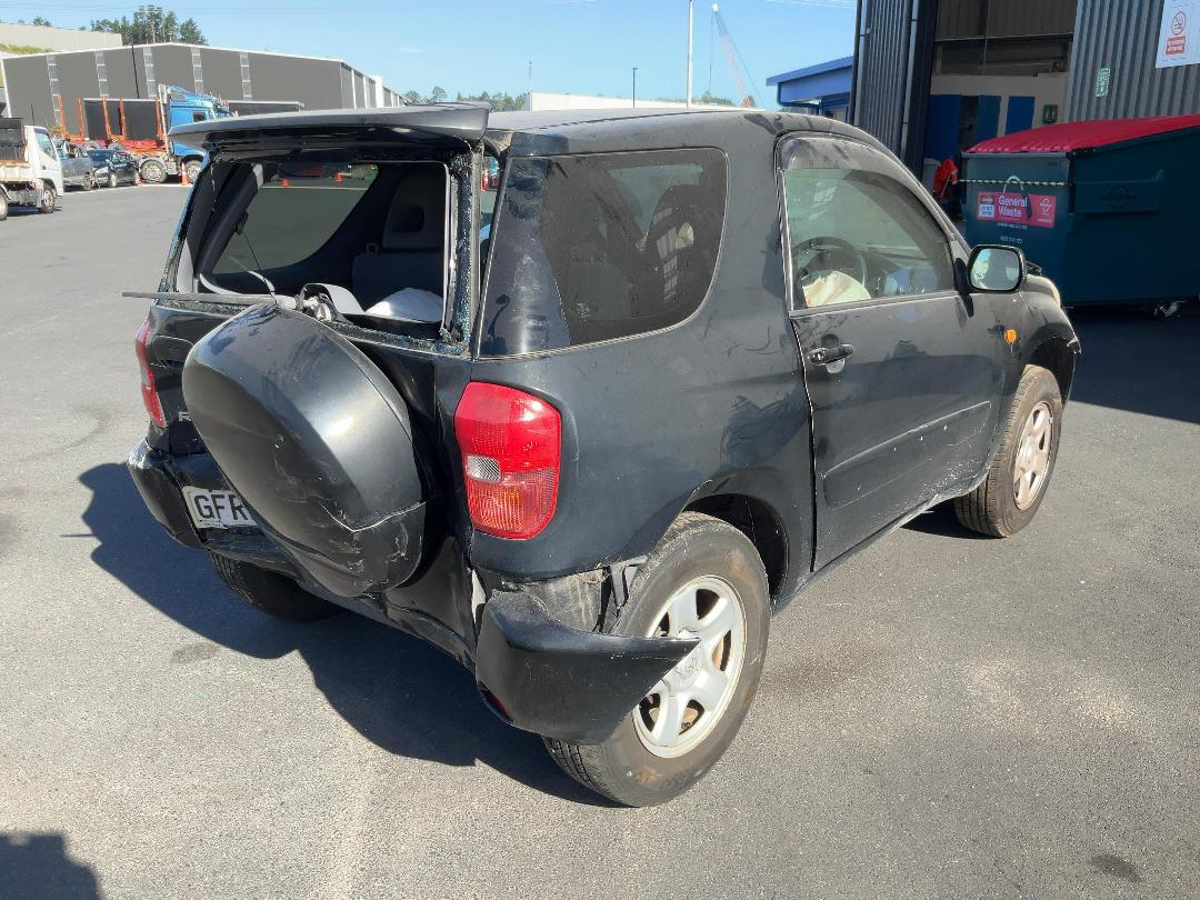 Photo '7' of Toyota Rav4