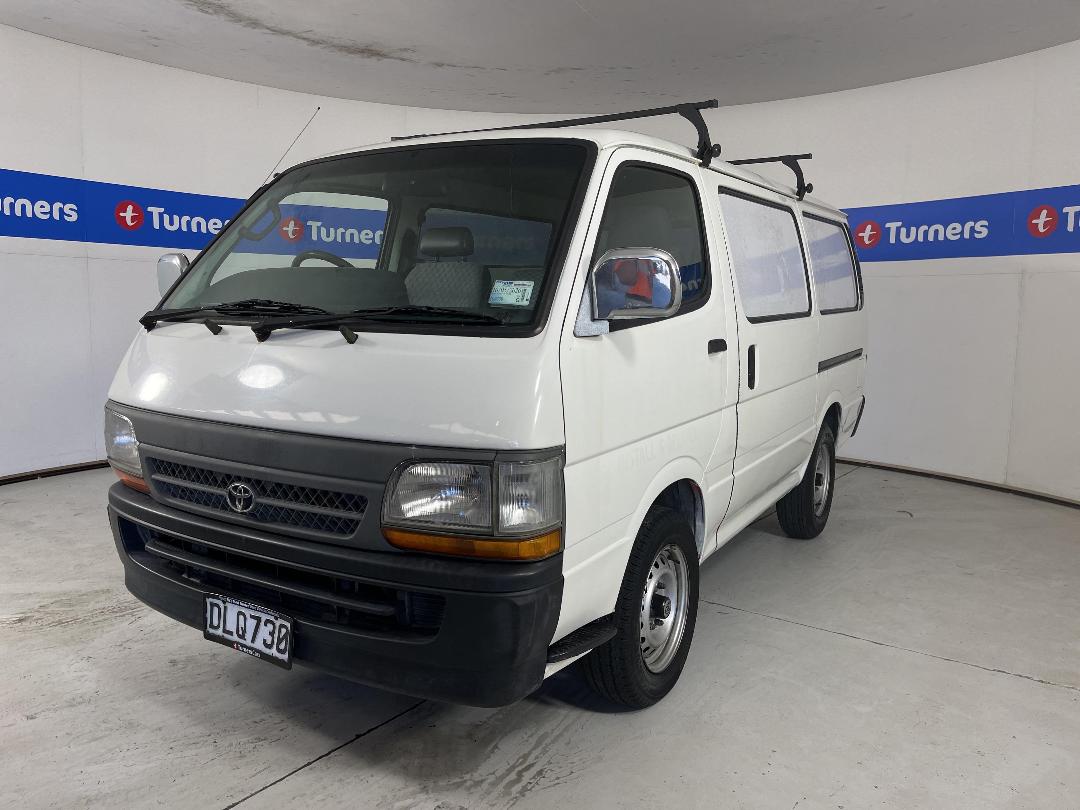 Photo '4' of Toyota Regius