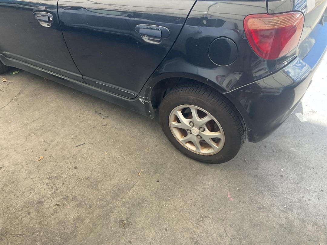 Photo '12' of Toyota Vitz