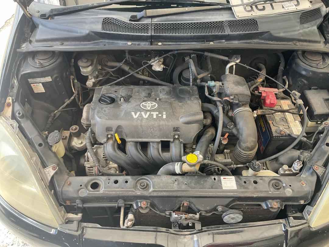 Photo '17' of Toyota Vitz