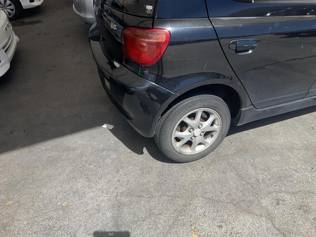 Photo '15' of Toyota Vitz