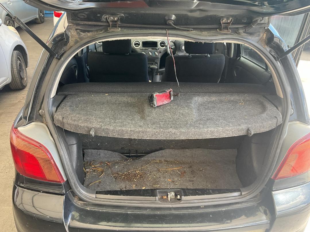 Photo '24' of Toyota Vitz