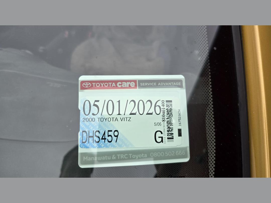 Photo '15' of Toyota Vitz Photo '15' of Toyota Vitz