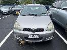 Thumbnail '2' of Toyota Vitz