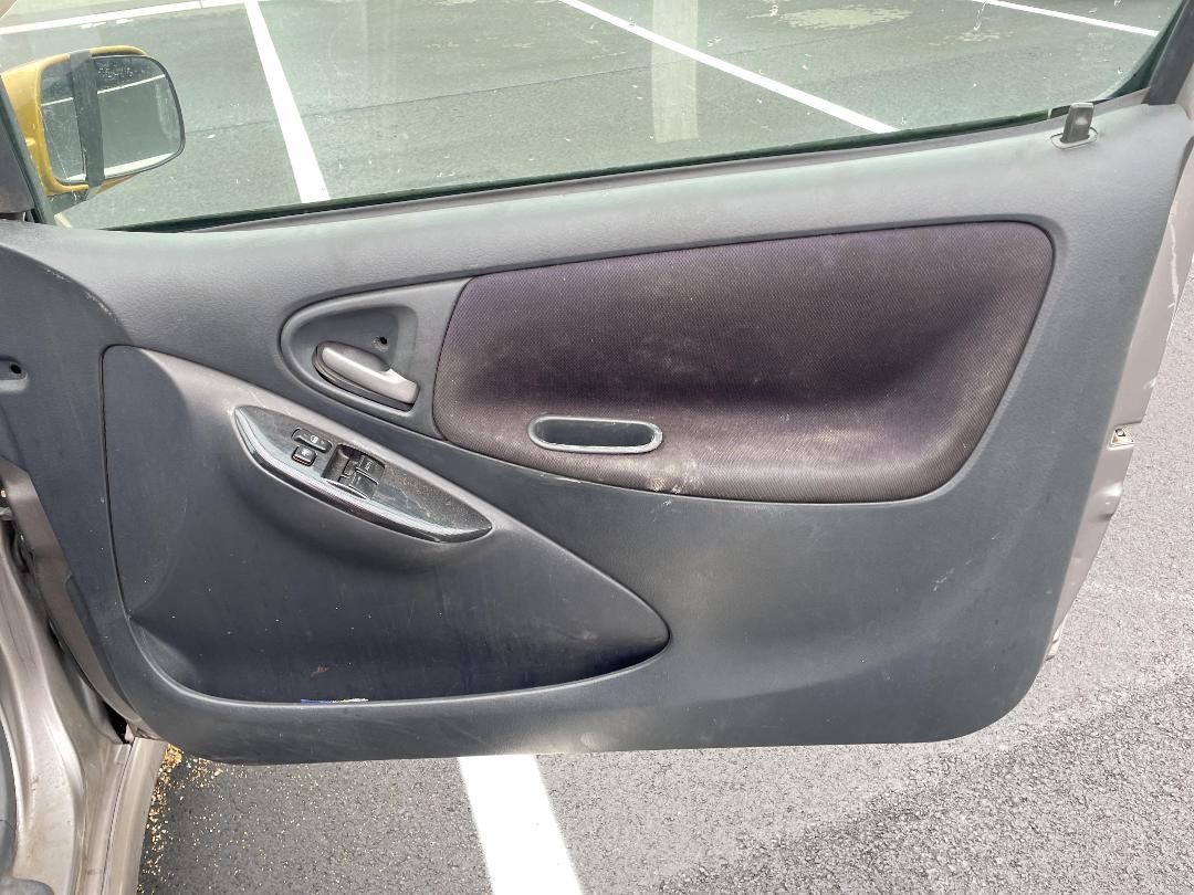 Photo '12' of Toyota Vitz Photo '12' of Toyota Vitz