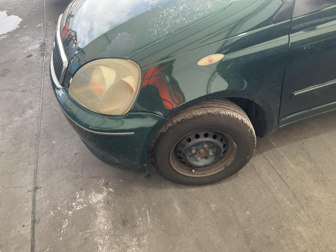 Photo '6' of Toyota Vitz