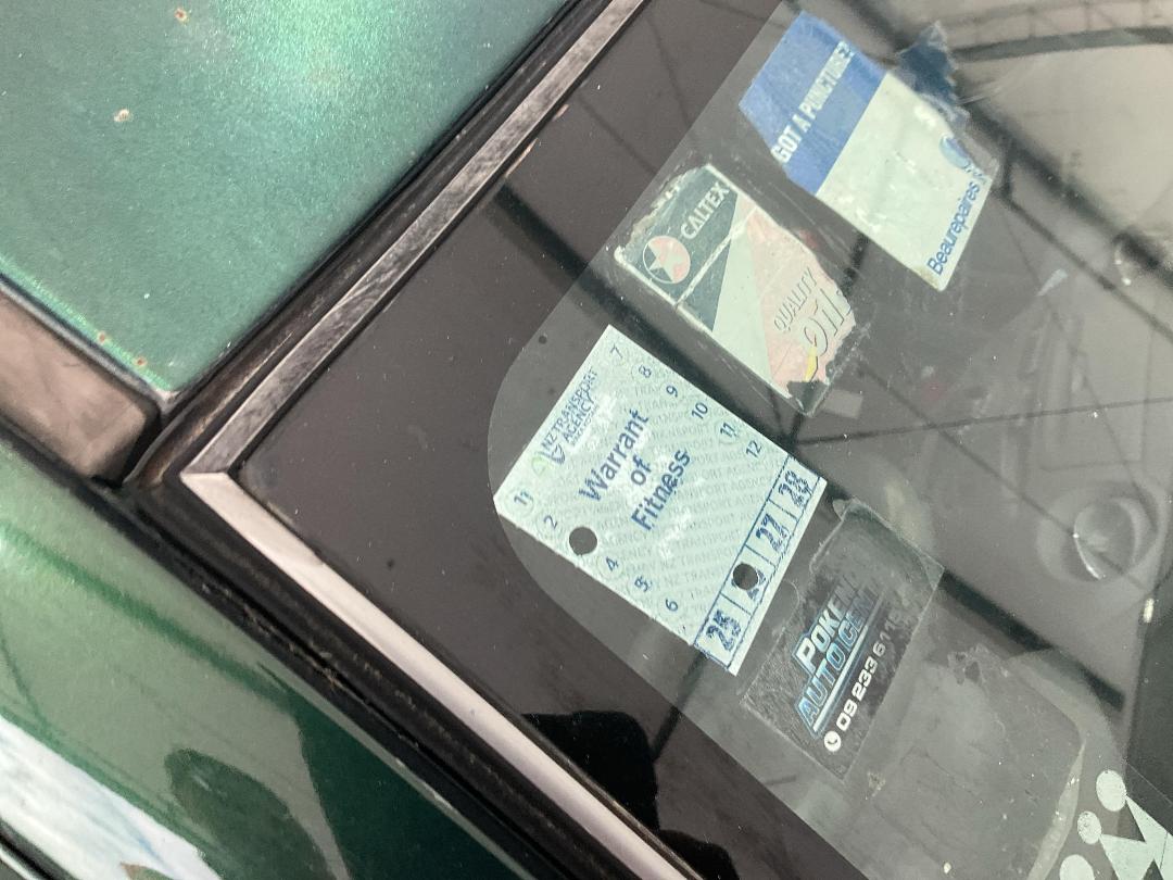 Photo '23' of Toyota Vitz