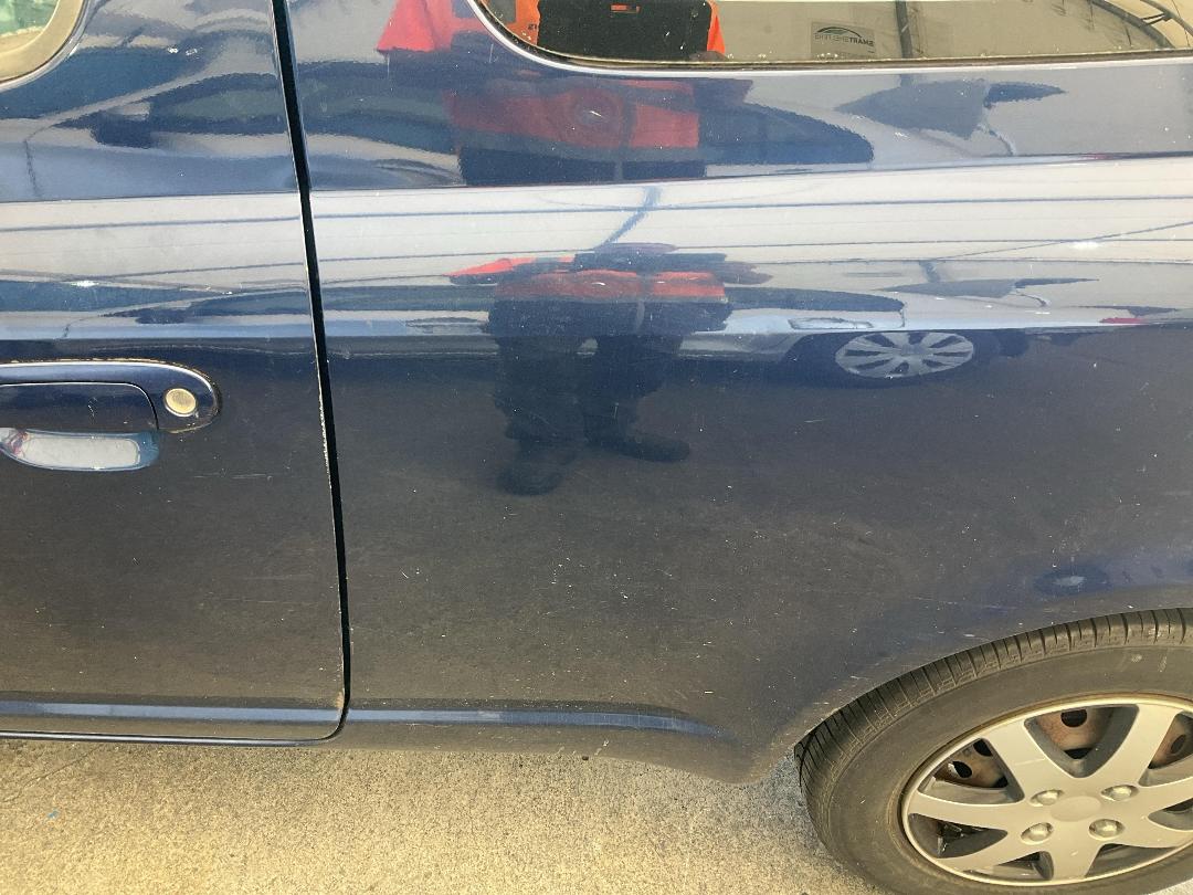 Photo '10' of Toyota Vitz