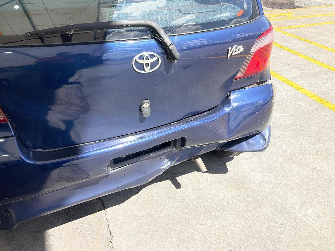 Photo '14' of Toyota Vitz