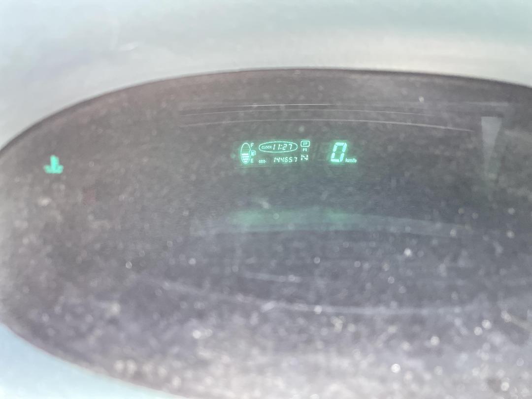 Photo '10' of Toyota Vitz