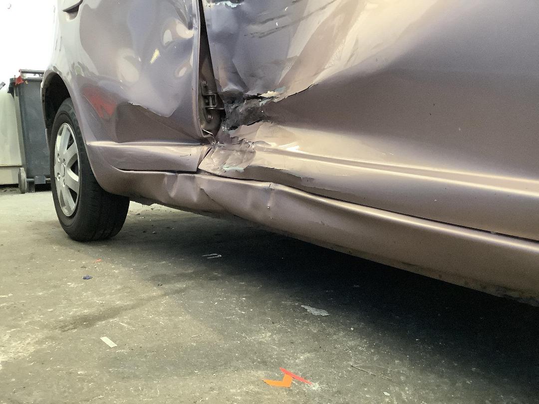 Photo '4' of Toyota Vitz