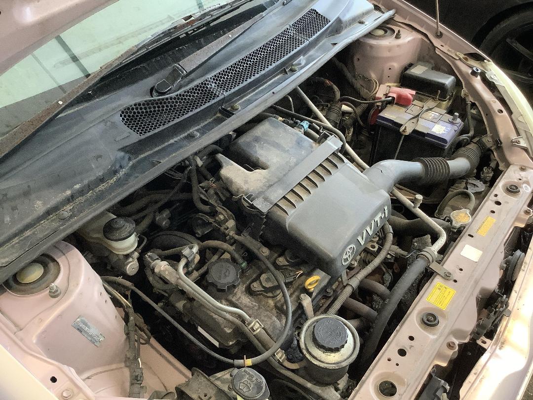 Photo '13' of Toyota Vitz