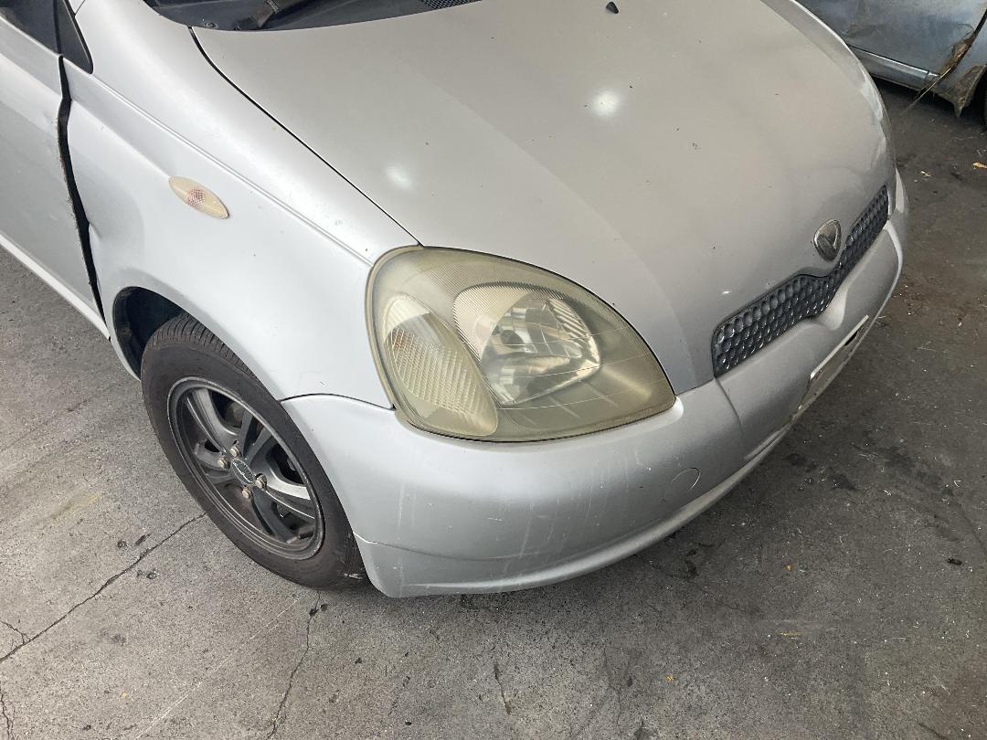 Photo '4' of Toyota Vitz