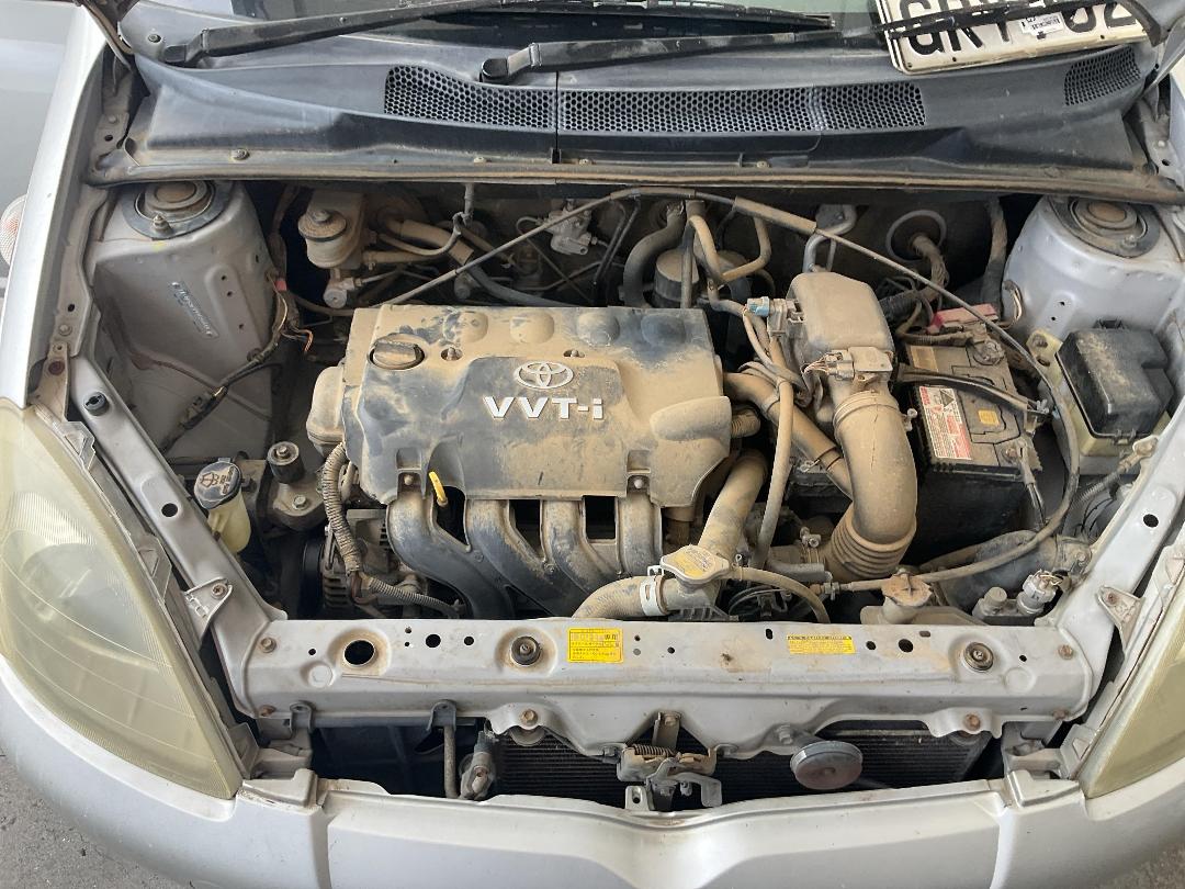 Photo '16' of Toyota Vitz