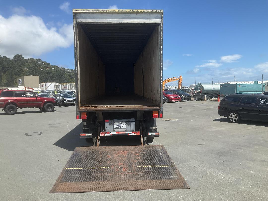 Photo '11' of TRAILER M.F.KING. Curtainsider Semi