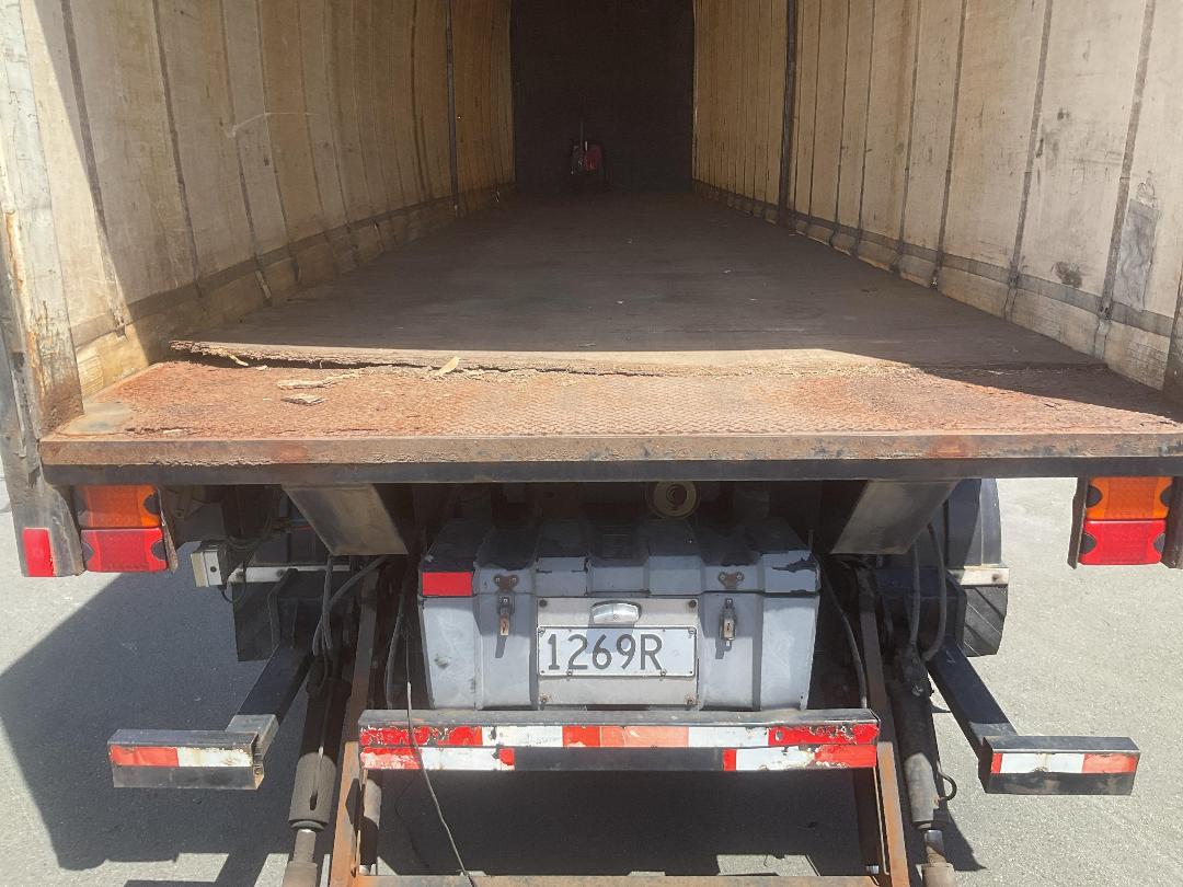 Photo '13' of TRAILER M.F.KING. Curtainsider Semi