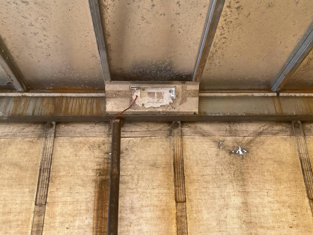 Photo '18' of TRAILER M.F.KING. Curtainsider Semi