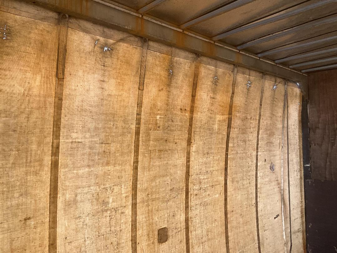 Photo '21' of TRAILER M.F.KING. Curtainsider Semi