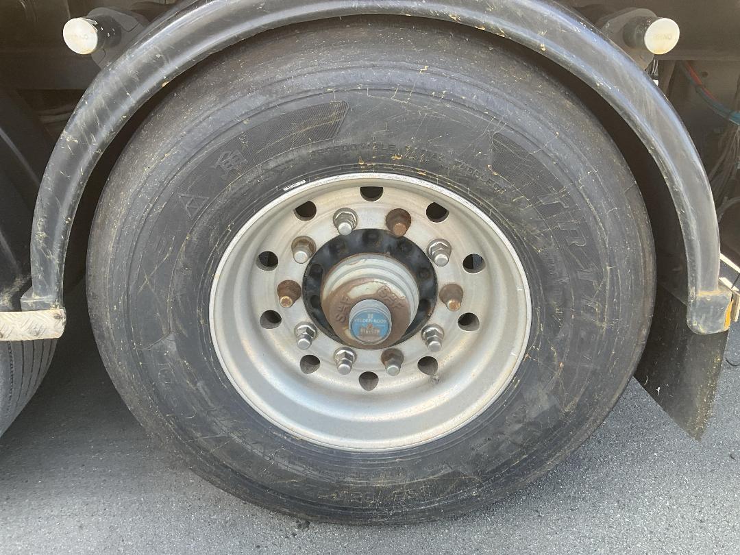 Photo '39' of TRAILER M.F.KING. Curtainsider Semi