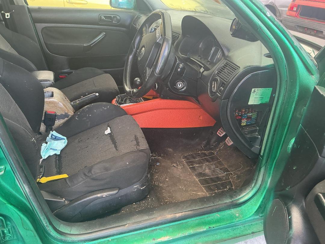 Photo '19' of Volkswagen Golf Photo '19' of Volkswagen Golf