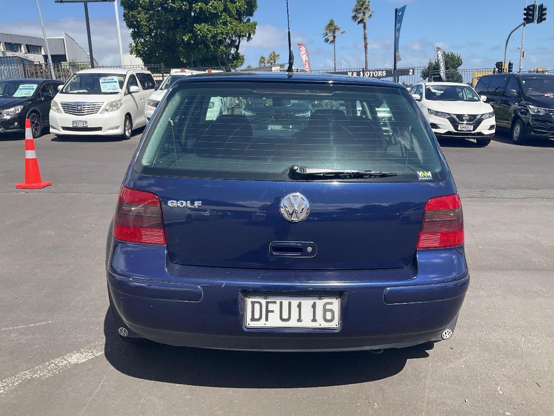 Photo '5' of Volkswagen Golf Photo '5' of Volkswagen Golf