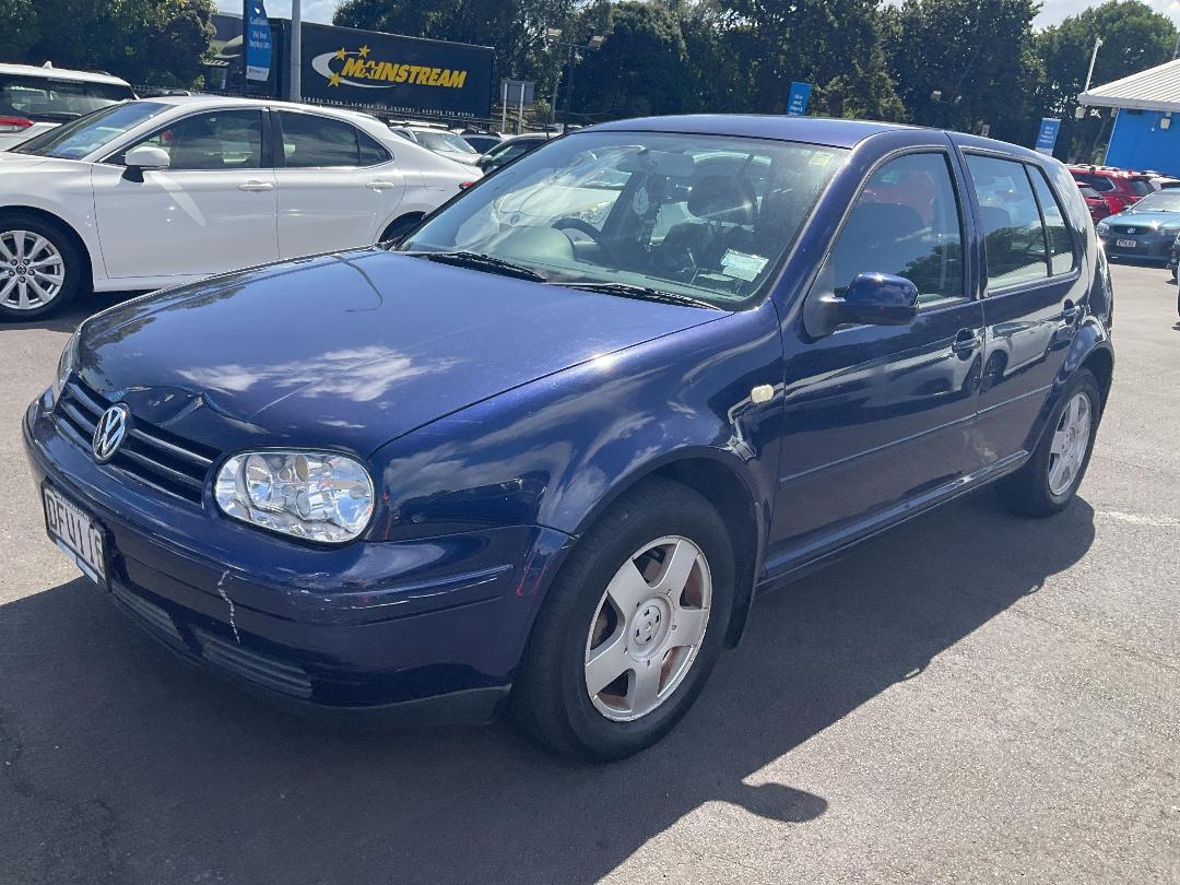 Photo '3' of Volkswagen Golf Photo '3' of Volkswagen Golf