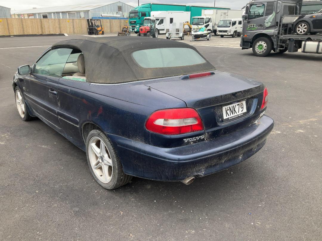 Photo '4' of Volvo C70 T