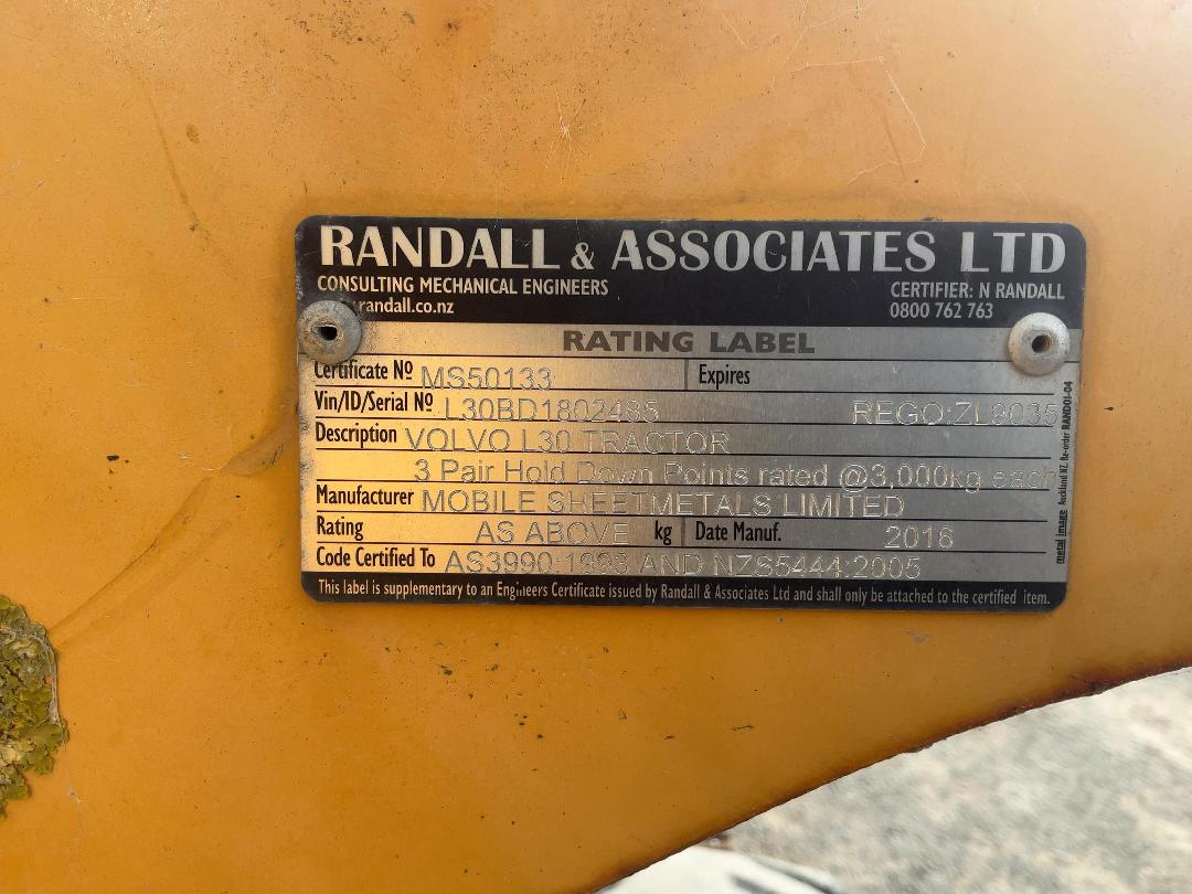 Photo '41' of Volvo L30B-7 Wheel Loader