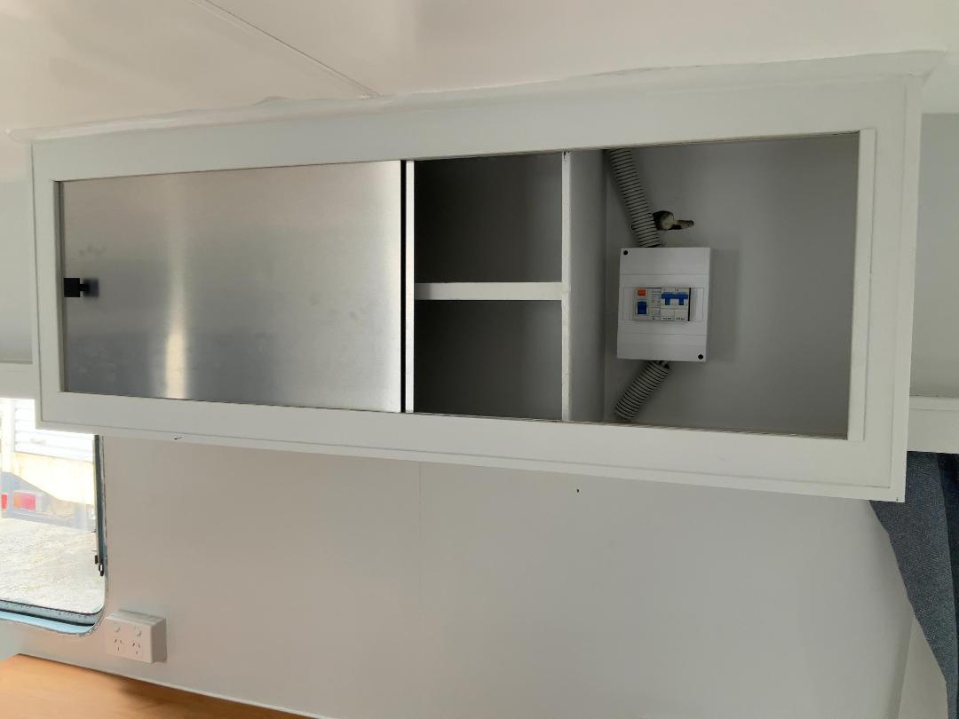 Photo '15' of ANGLO PULLMAN Caravan - Single