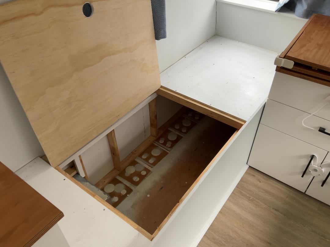 Photo '17' of ANGLO PULLMAN Caravan - Single