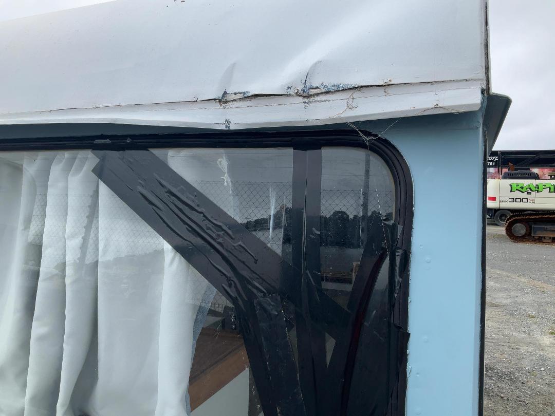 Photo '9' of ANGLO PULLMAN Caravan - Single